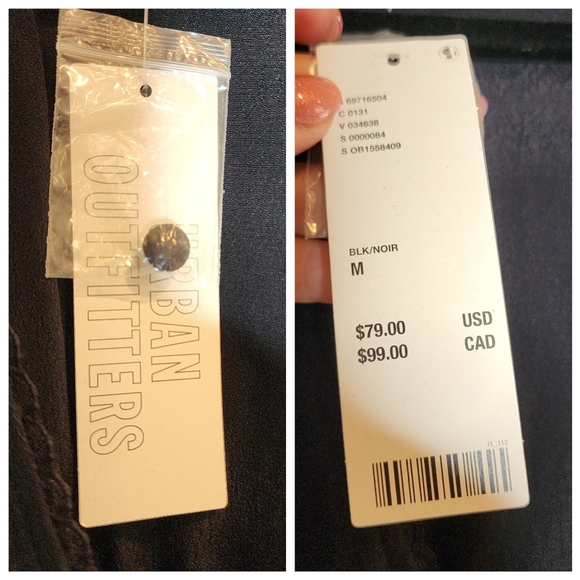 NWT Urban Outfitters Black Lace Romper Viscose Size Medium. - Picture 4 of 16